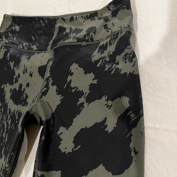 Gloss Leggings In Cow S - Picture 6 of 9